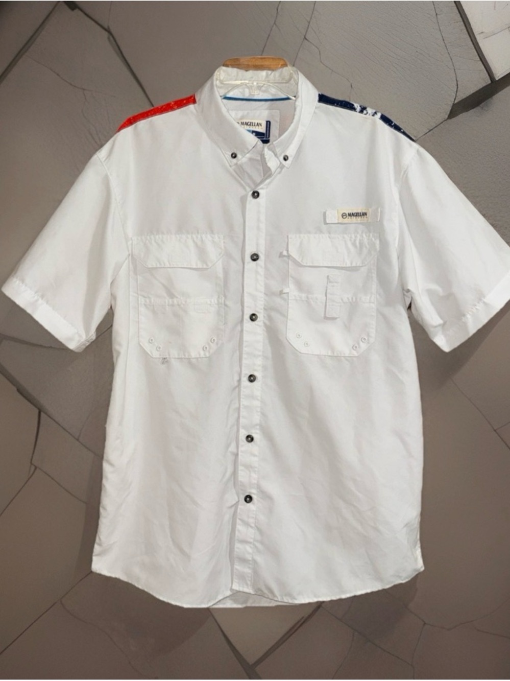 NwoT Magellan Men's Short Sleeve Button-Down White Shirt w/Patriotic Print-M